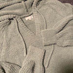 SO green chunky sweater size XL